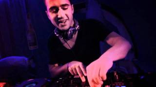 Zip Fm: Jovani@Club We Play House (Nida '11)