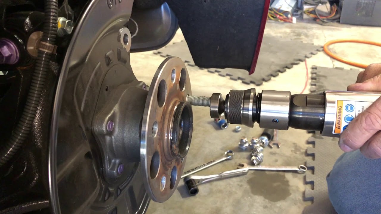 Air hammer to remove a lug bolt YouTube