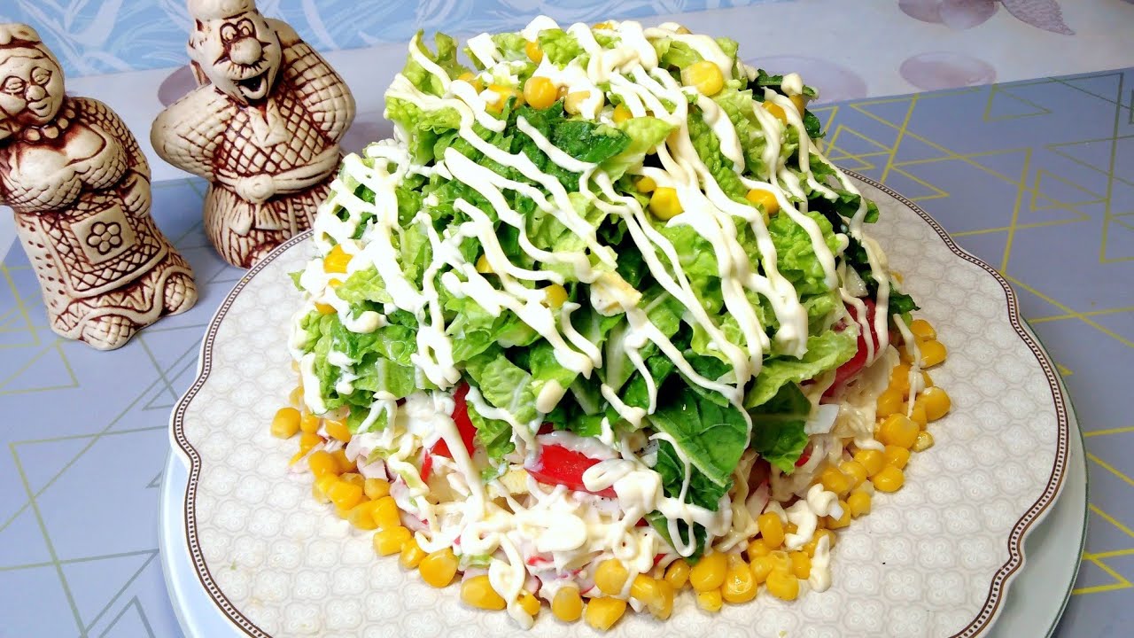 Салат с кальмарами и крабовыми палочками: рецепт с фото пошагово | Меню недели