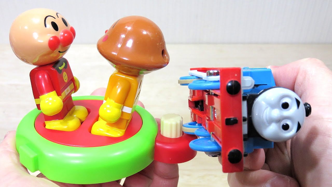 プラレール】くるくるパーティーが高速回転??きかんしゃトーマスやミニ