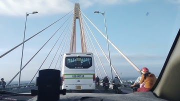 Cầu Rạch Miễu nhìn từ cầu Rạch Miễu 2 đang tiến độ và cầu Mỹ Tho mới hợp long