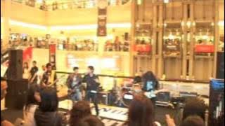AVENUE Band Indonesia - ada rasa yang tak biasa