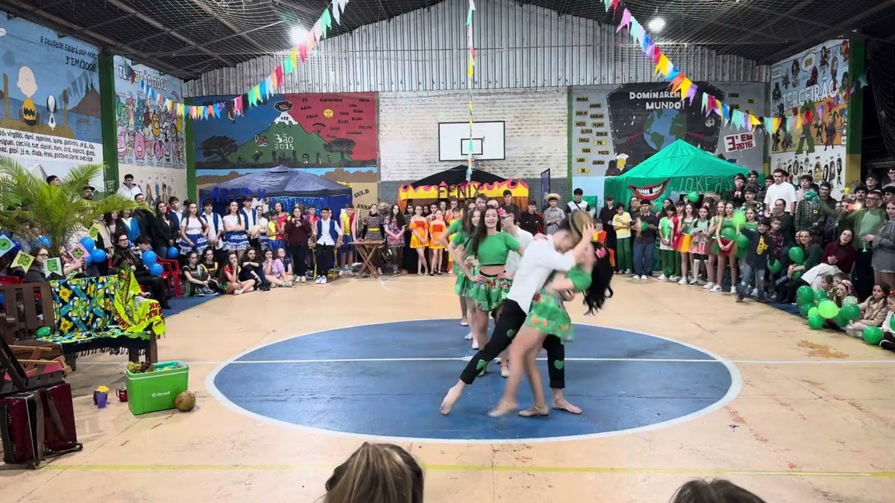 PÉ DE FORRÓ - JOKERS