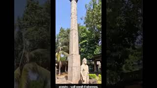 At the threshold of the Someswara Temple in Kolanupaka : the striking Dwajstanam rises high