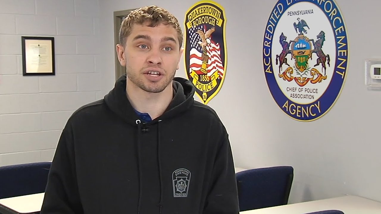 This man is helping police interact with people with autism - YouTube