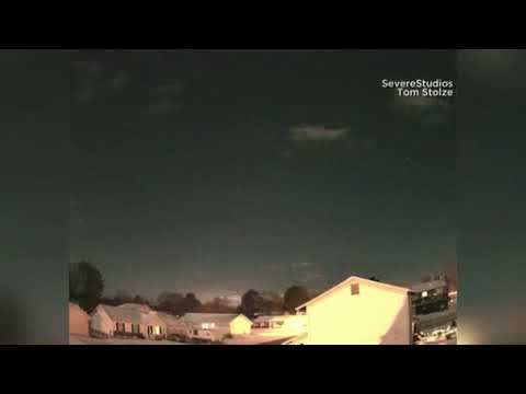 Caught on Camera: Bright Meteor Flash - YouTube