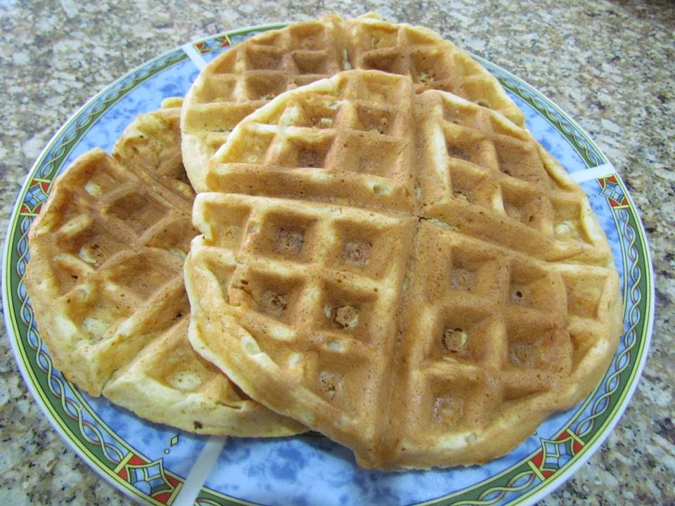 WAFFLE DE BANANAS - Receitas da vo Lurdes