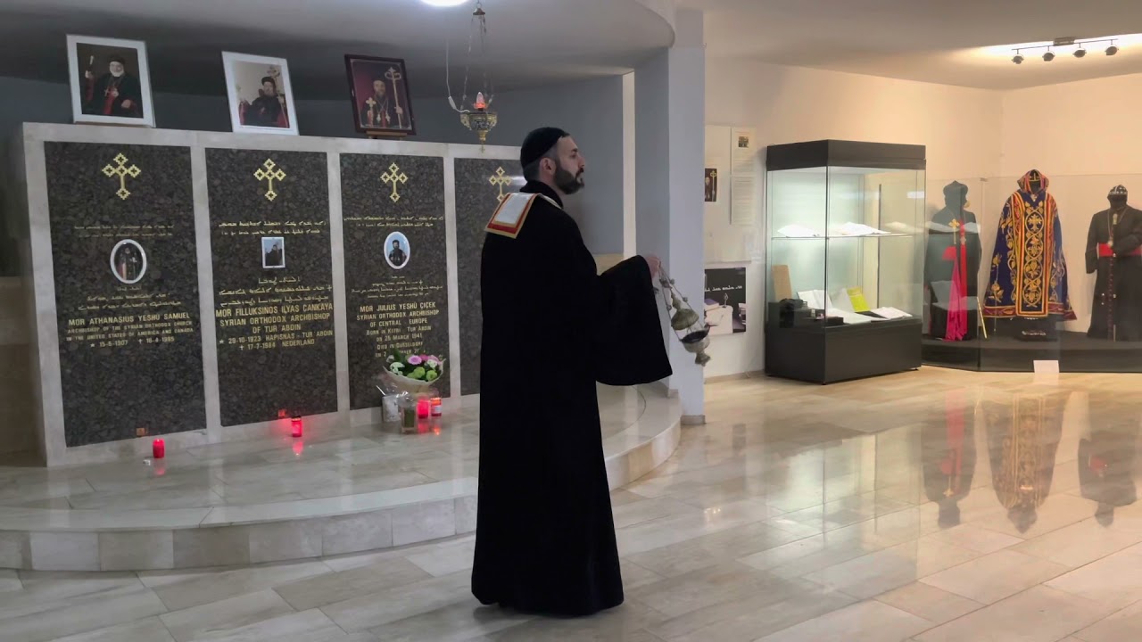 TUSHMUSTHO D’ANIDE | HERDENKING OVERLEDENEN