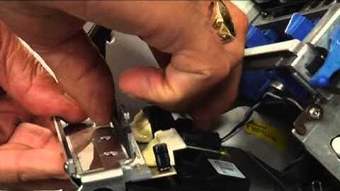 Printronix T5000 Thermal Printer - Replacing the printhead - Part One