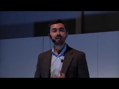 Haciendo crick | Diego Cruz | TEDxUTADEO