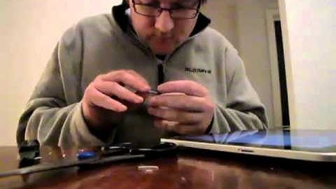 Yet Another How To Make a Micro Sim For the iPad or iPhone 4 Video