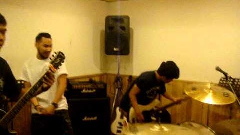 Strive For Nothing - Strive For Nothing (Intro) / Studio Session