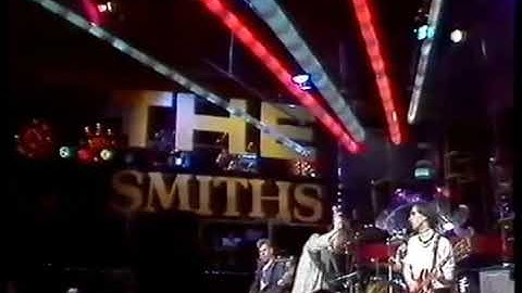 The smiths - Barbarism begins at home türkçe çeviri