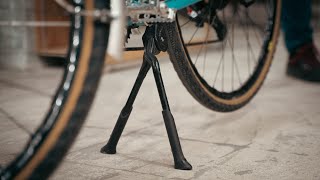 つけたい人は多いけど、意外に難しいセンタースタンドのお話