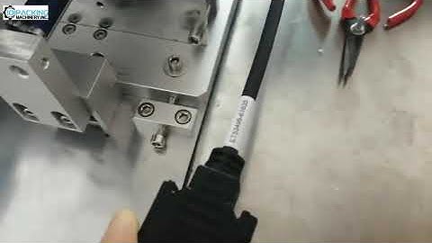 Computer screen cable full wrap rotating labeling machine label applicator