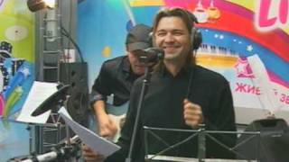 Дмитрий Маликов - Брачный Кортеж (LIVE) пародия Мурзилок Дмитрий Маликов - Брачный Кортеж (LIVE) пародия Мурзилок