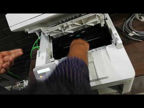 Video: Jinsi Ya Kujaza Cartridge Ya Printa Ya Laser