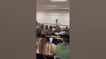 chill out professor 😭🙏 will use nestwrite in the future#essay #studytok #uni #college