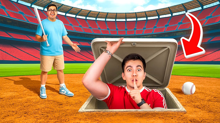 ¡JUGAMOS A LAS ESCONDIDAS EN UN ESTADIO GIGANTE!
