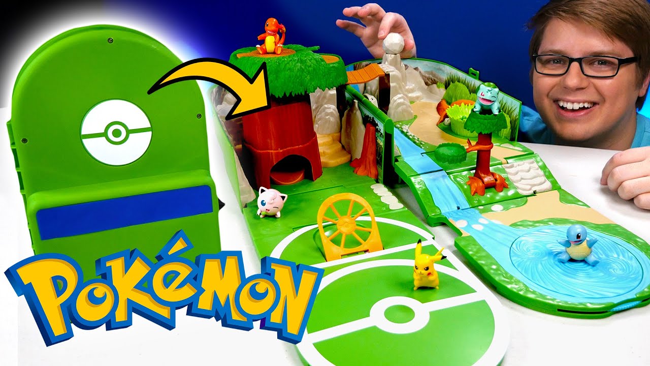 Pokémon Carry Case Playset, Feat. Different Locations Within One Playset,  with 2-Inch Pikachu Figure, Treetop Trap Door, Battle Area, Hidden Cave and
