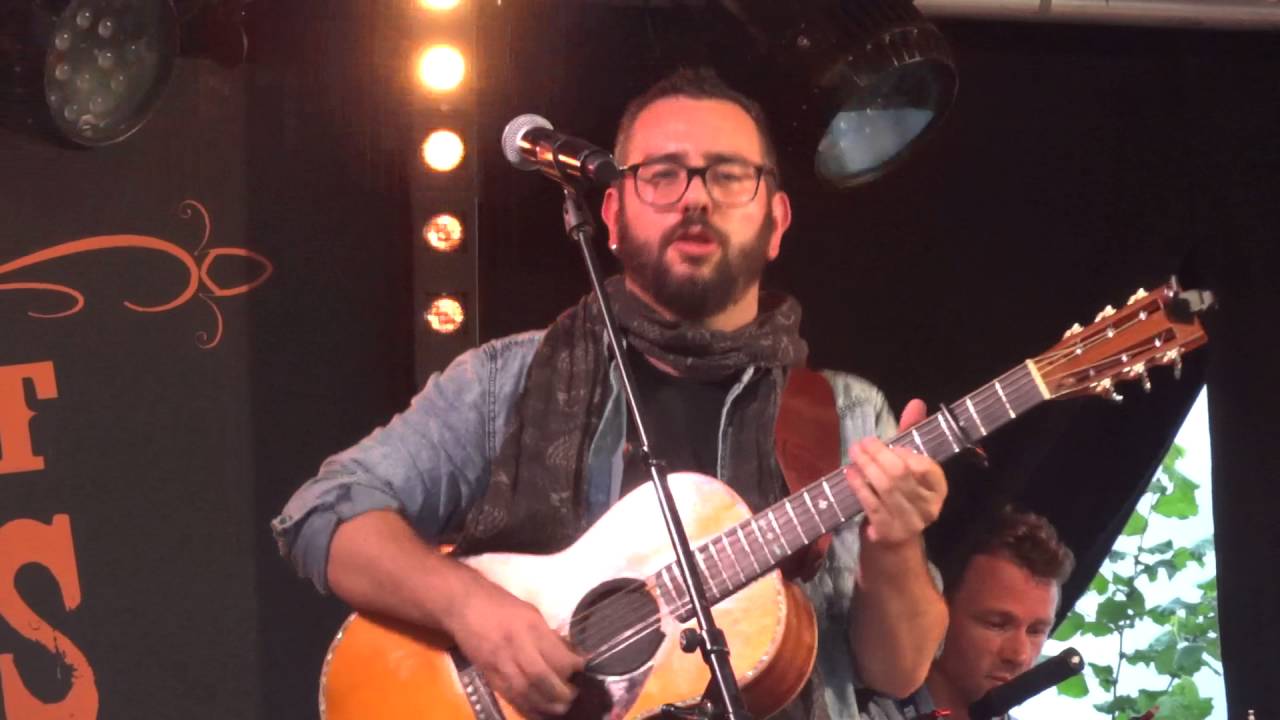 Guarda FRANCESCO PIU Colors LA NUIT DU BLUES DE MARNAZ 2016 su YouTube Guarda FRANCESCO PIU Colors LA NUIT DU BLUES DE MARNAZ 2016 su YouTube