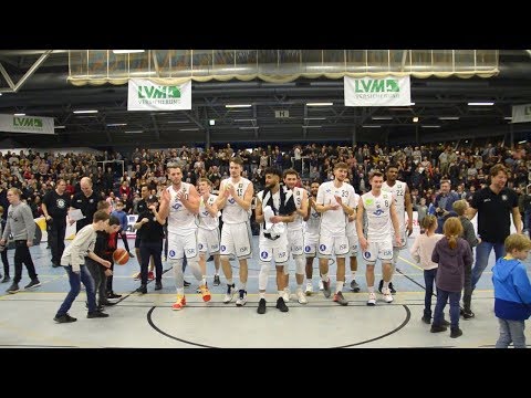 Impressionen vom letzten Spieltag der WWU Baskets Münster