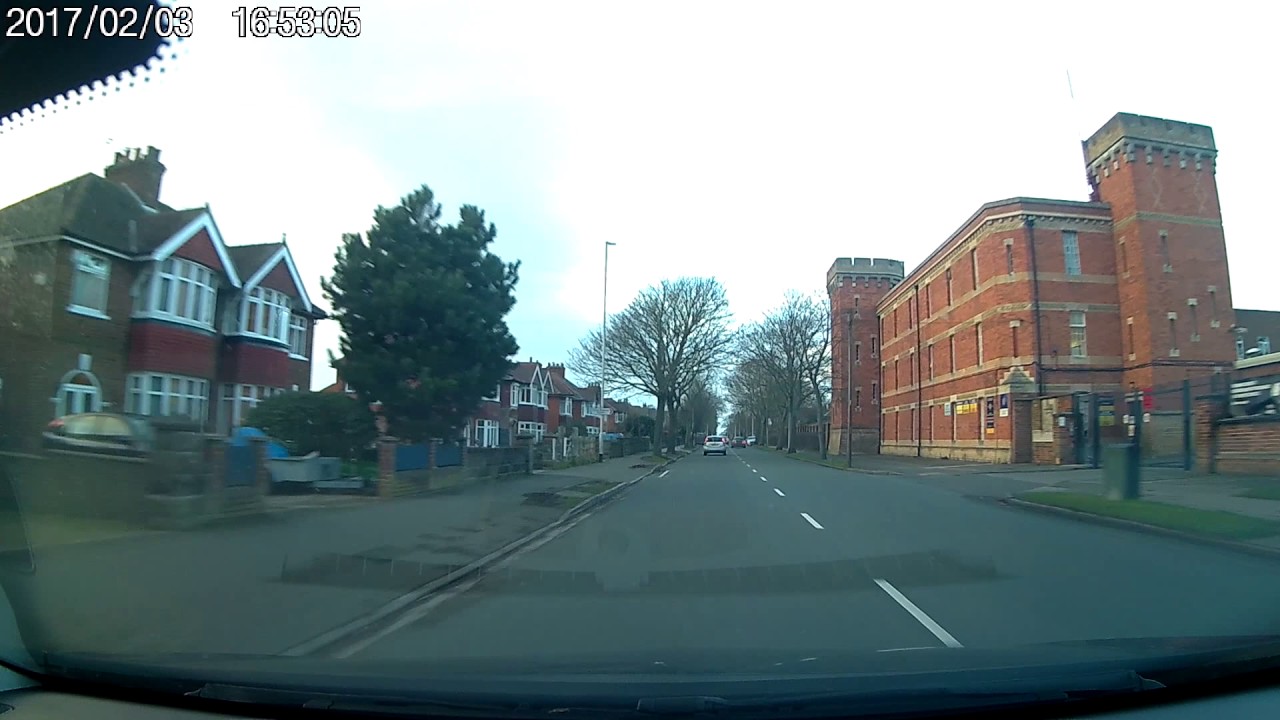 BMW overtaking in a 30. Burton Road, Lincoln YouTube