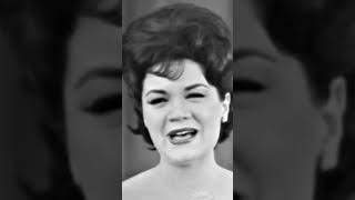 Connie Francis - I'll Be Home For Christmas #Shorts