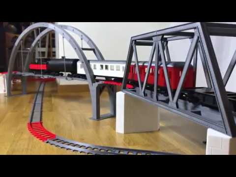 3D printed model trains in action!