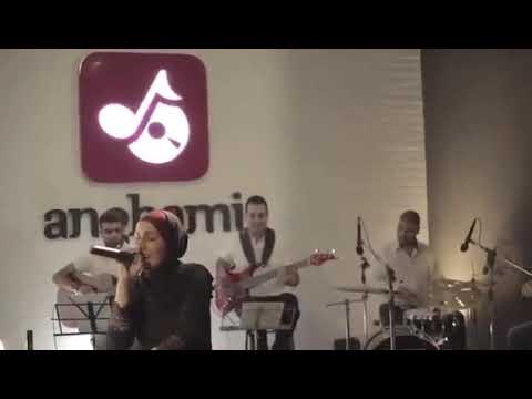 نداء شراره اني احب