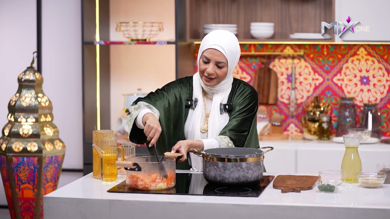 شوربة لسان العصفور.. تاتش بسيط عليها يخلي طعمها في حتة تانية