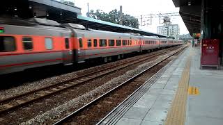 125次E1000型自強號楠梓通過 20170613