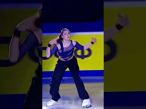 Kamila Valieva 🎁 💫 #камилавалиева #kamilavalieva #womenskating #skating #shorts