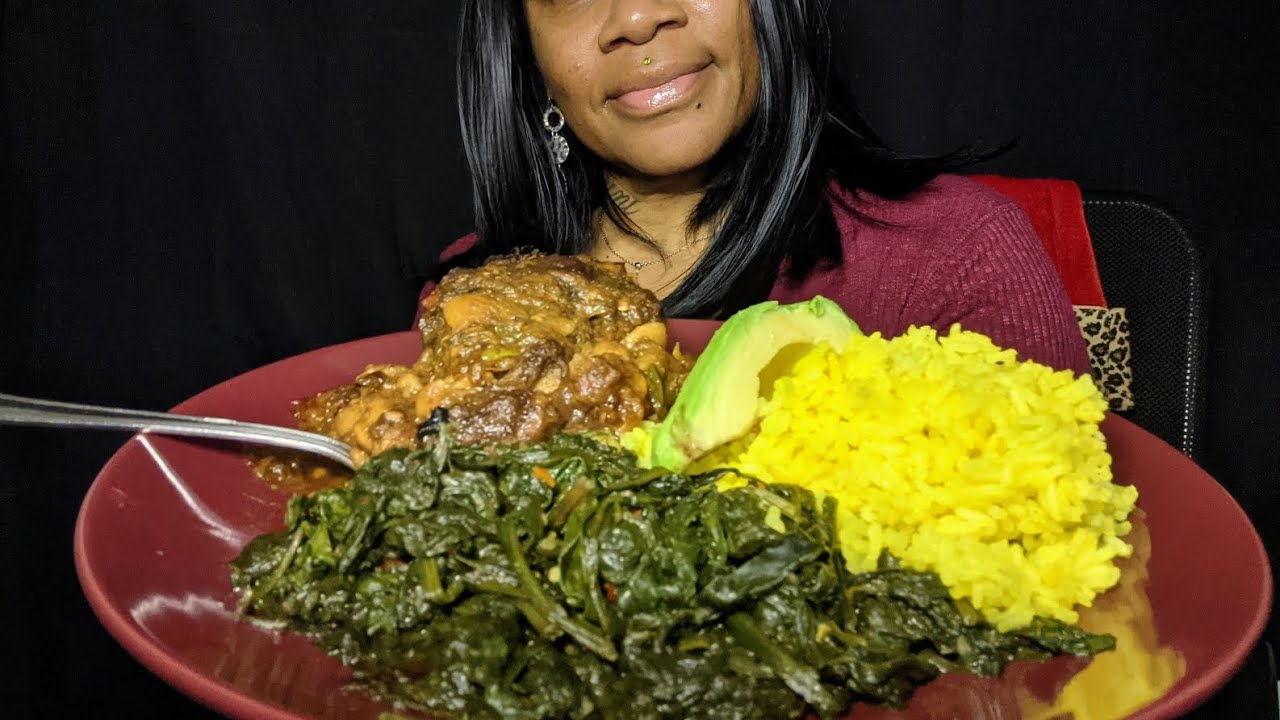 sucking the gristle off the oxtail bone 🦴 ASMR