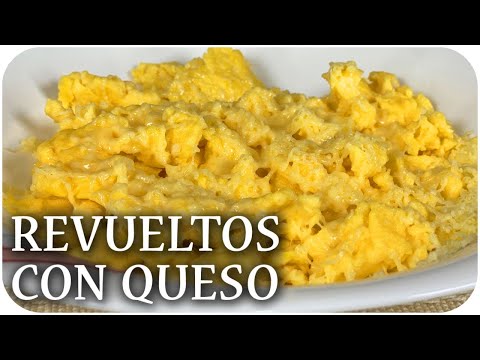 Video: Tortitas Caladas Con Huevos Revueltos, Hierbas Y Queso