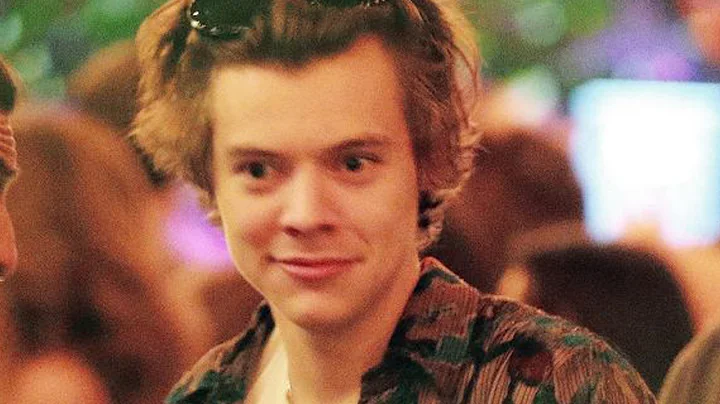 Harry Styles Celebrates 23rd Birthday With EPIC Pa...