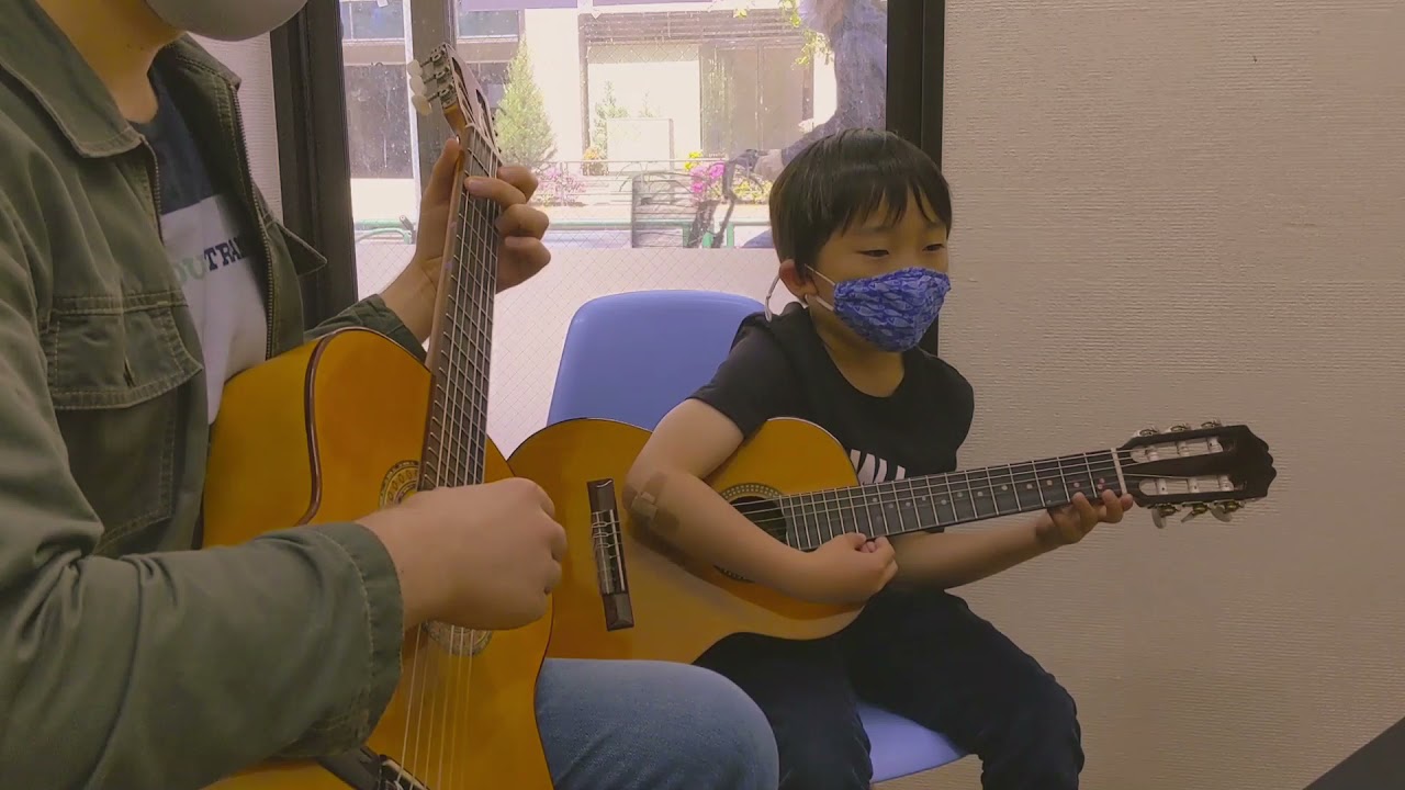 Kai plays "Pay Me My Money Down"