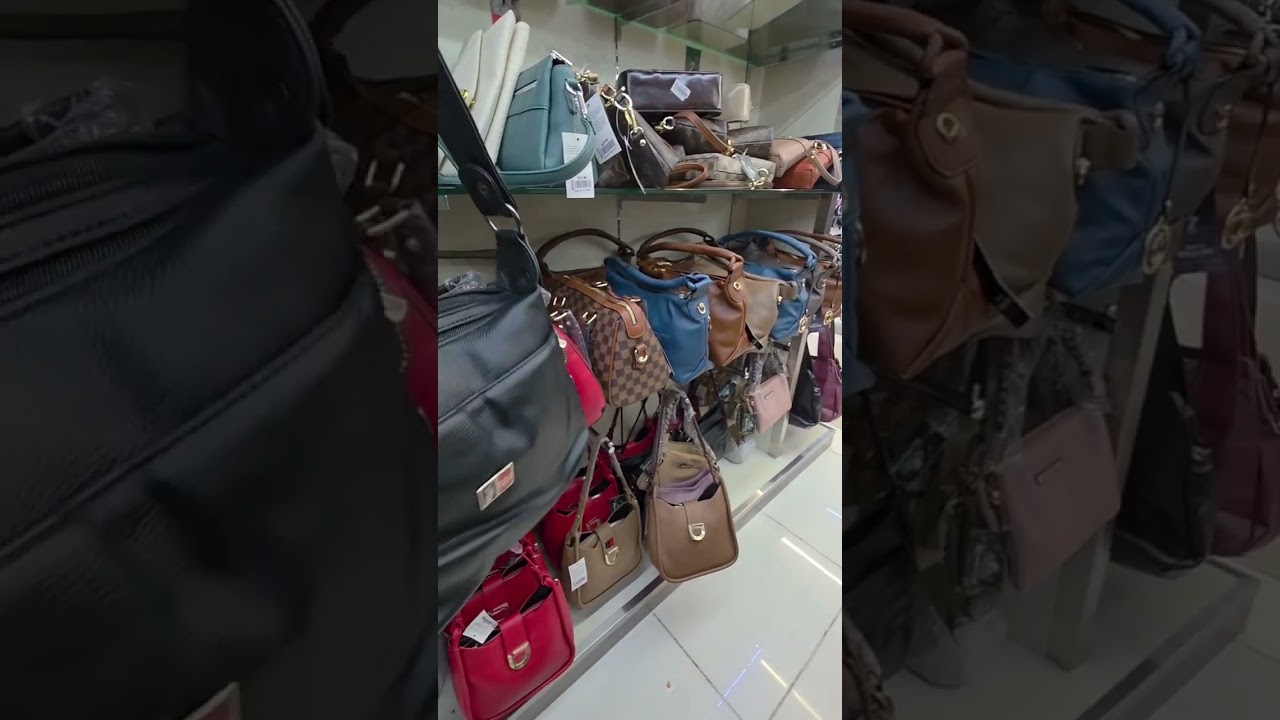 Mustafa Centre 🇸🇬 — the heart of budget-friendly shopping in Singapore! 