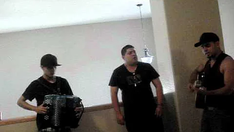 RONNIE GARCIA  AQUI ESTAMOS 5.7