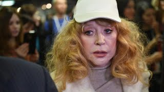 Продюсер Лободы заявила Пугачева чувствует себя нищей и обездоленной пожалейте её