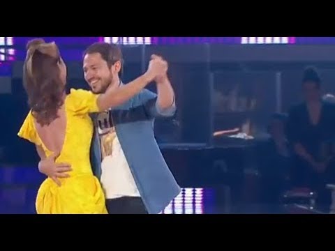 говорят царь ненастоящий Manuel Martos, el hijo de Raphael, con su esposa Amelia Bono en ‘Bailando con las estrellas’. 2018