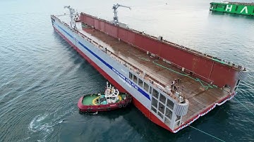 180M- LONG FLOATING DOCK for BLRT Repair Yards in Tallinn TOUCHES WATER FOR THE FIRST TIME