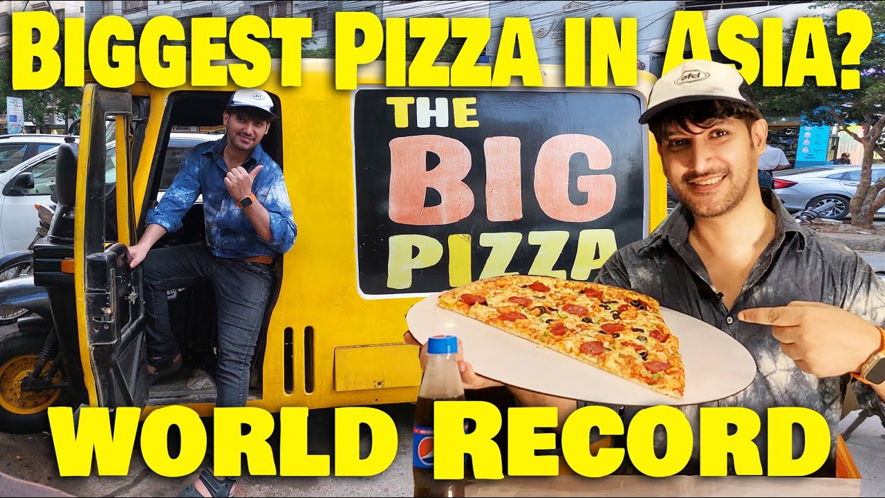 Biggest Pizza in Pakistan Asia? Biggest 1 Slice of Pizza for 6 People