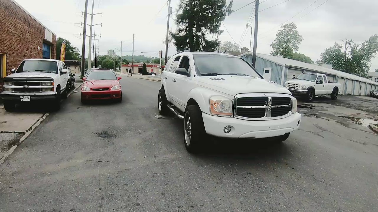 2005 dodge durango on 3" wheel spacers😍💥💥