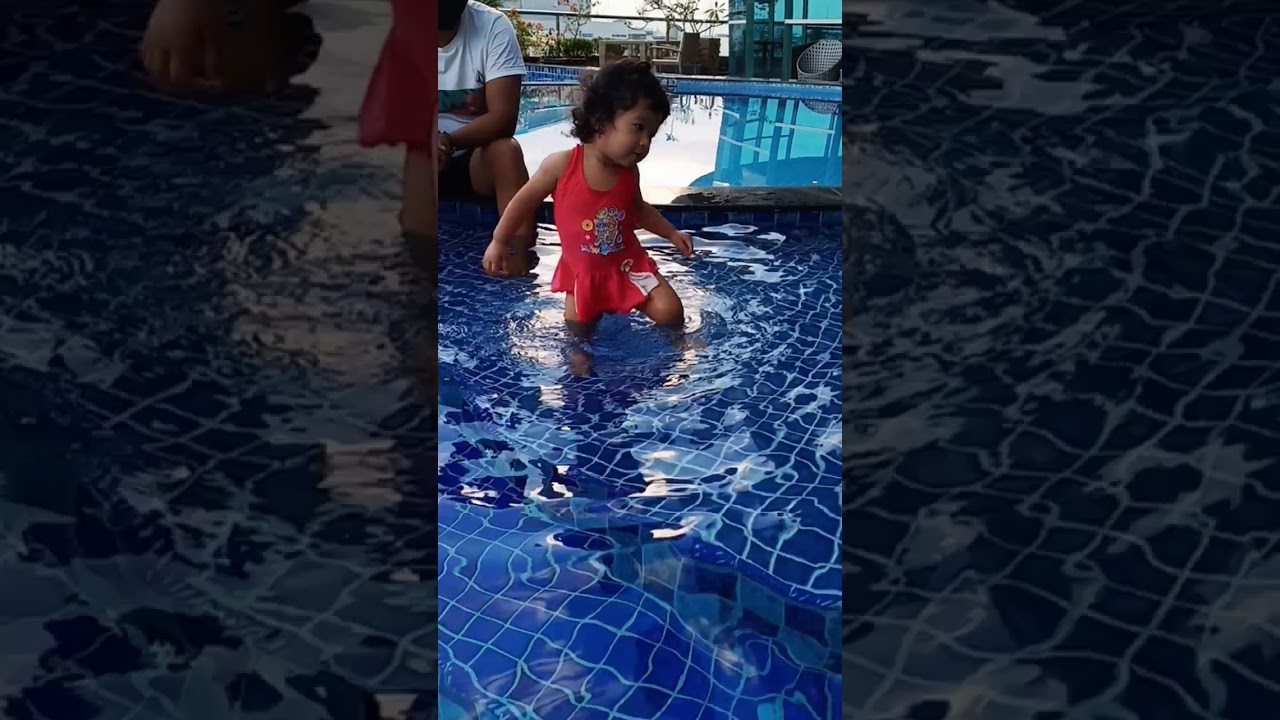 Belajar berenang anak  usia  1  5 tahun  YouTube