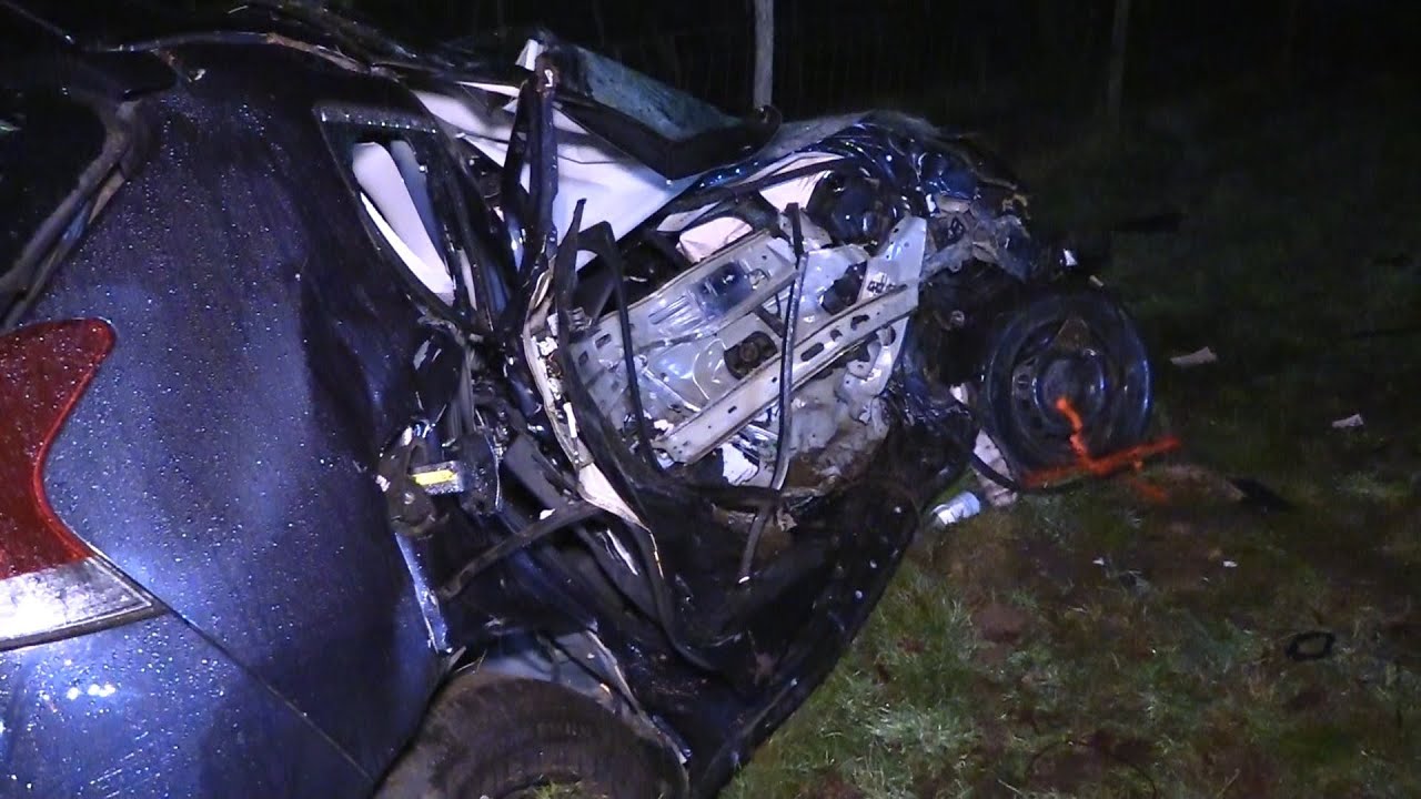 Horrorcrash mit tödlichem Ausgang - lange Vollsperrung der A1 bei Lengerich