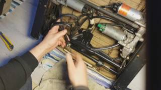 SAAB 900 Classic Convertible, "Twisted seat repair".