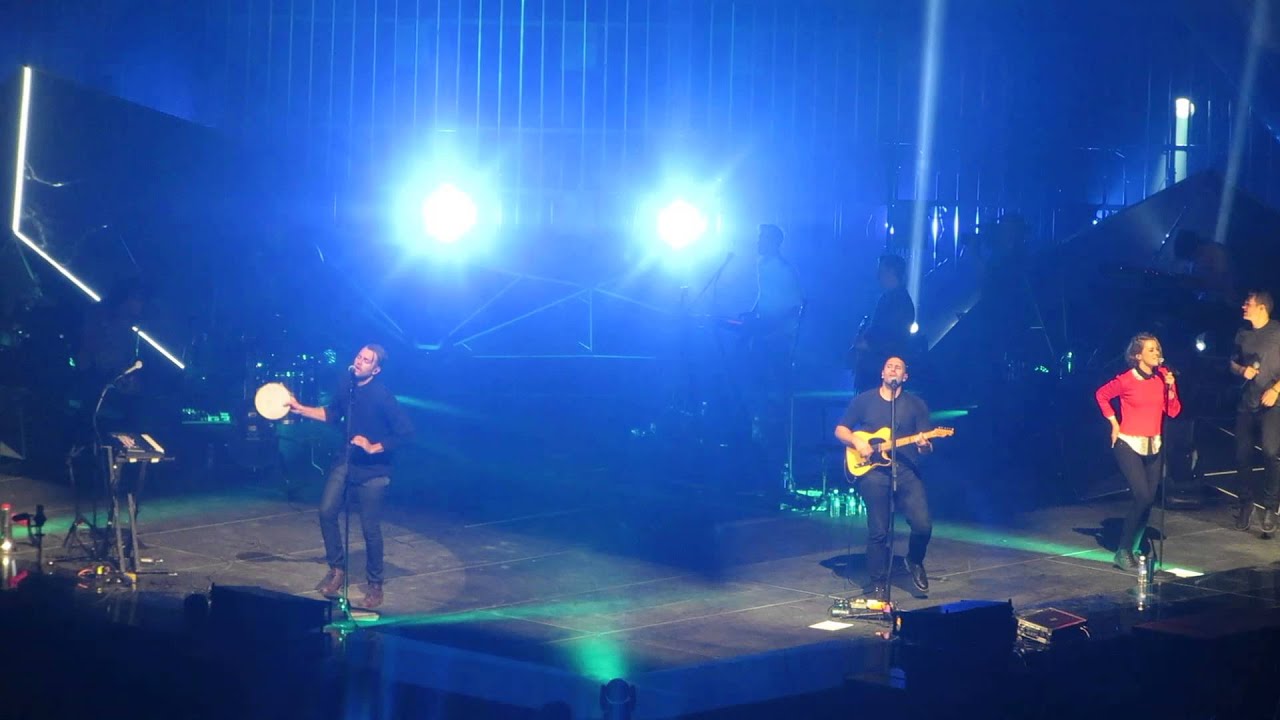 camera iphone 8 plus apk 2013_11_12 - Hillsong Concert - (11 of 11)