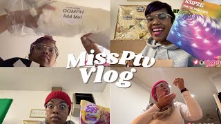 New Year New Pillows, I Try School Breakfast, All New Classes: MissPtv Season 12 Vlog #2