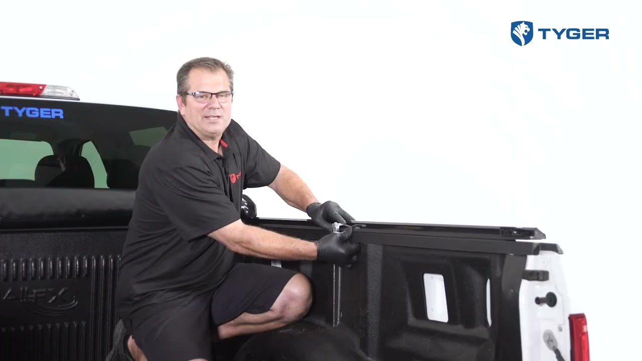 thumbnail image 2 of TYGER T1 Soft Roll-up Tonneau Cover For 2005-2015 Toyota Tacoma 5' Bed – TG-BC1T9036 2 of 5